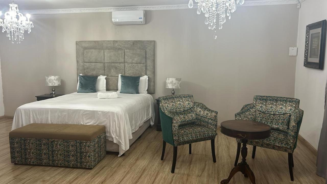 Calla Lily Guesthouse Mbombela ภายนอก รูปภาพ
